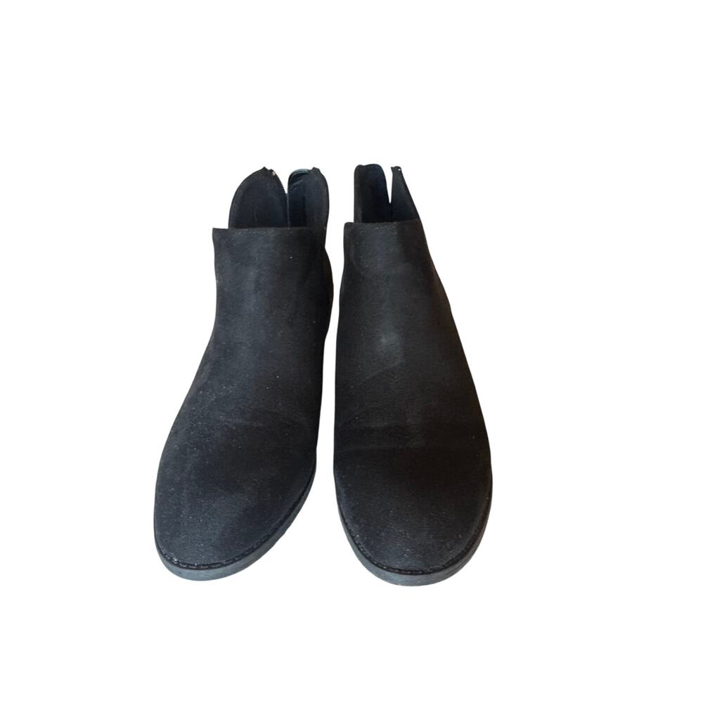 Journey + Crew black‎ suede booties size 9